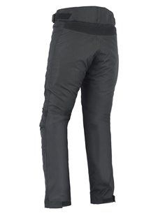 Chaqueta de invierno con protecciones y forro impermeable 2