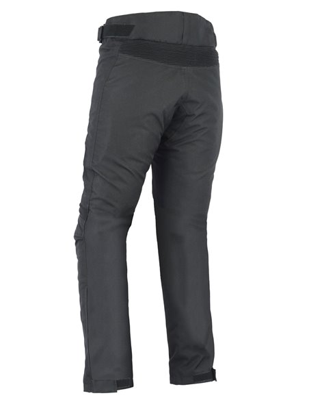 Chaqueta de invierno con protecciones y forro impermeable