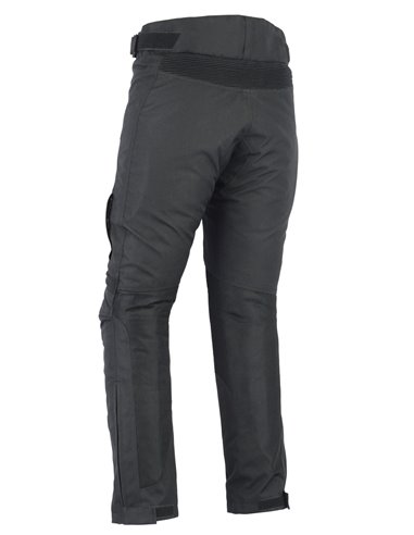 Pantalón de verano con protecciones y forro impermeable