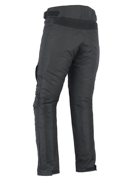 Pantalón de verano con protecciones y forro impermeable